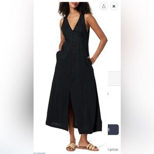 Chic Black Sleeveless Maxi Dress